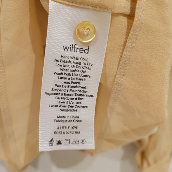 Aritzia Wilfred Elisa Silk flowy blouse XS - Picture 7 of 8